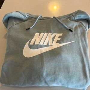 Nike Womens Sportswear Essential Hoodie, Women's, Size: Large